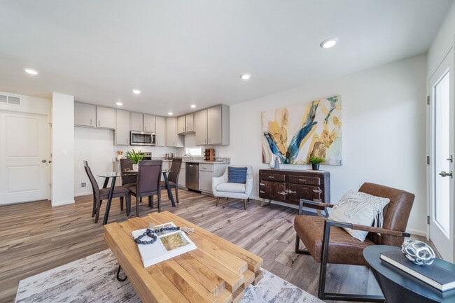 13559 E 103rd Place, Commerce City, CO 80022 - photo 4