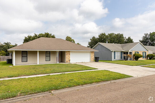 Ranch-style homes are common in the Gardere area of Baton Rouge.