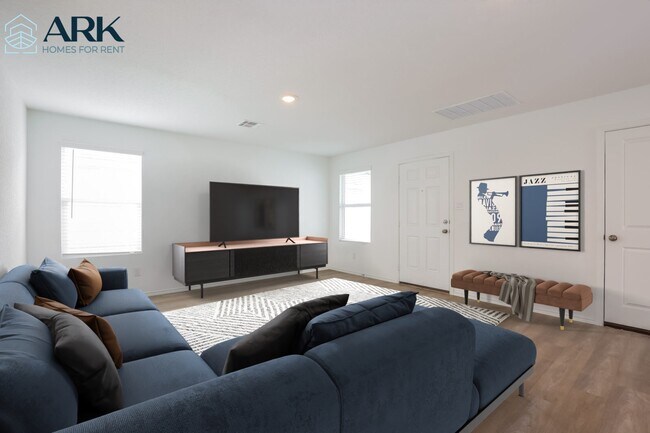 14014 White Water, San Antonio, TX 78223 - photo 4