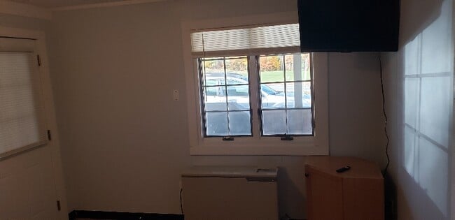 162 Lancaster Rd, Whitefield, NH 03598 - photo 6