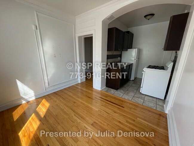 1373 W Estes Ave unit 3A, Chicago, IL 60626 - photo 5