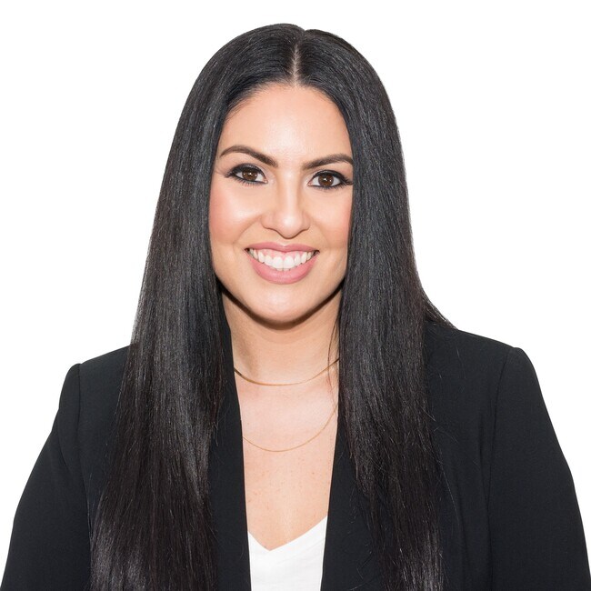 Jennifer Escobar Real Estate Agent in Granada Hills, CA