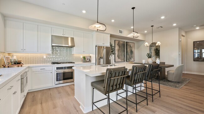 2035 Wisteria Place unit 36562676, Montebello, CA 90640 - photo 4