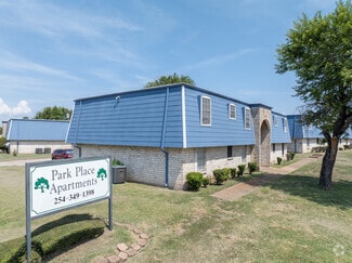 6617 Landmark Dr, Waco, TX 76710