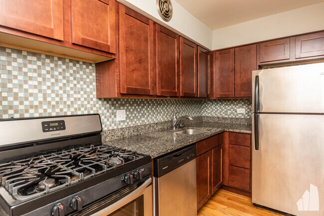 456 W Barry Ave unit 530, Chicago, IL 60657 - photo 6