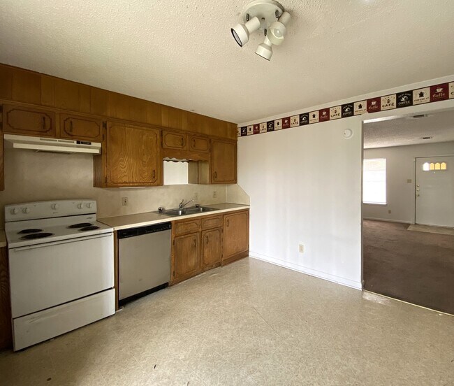 4801 Rainbow Cir unit 2, Killeen, TX 76543 - photo 7