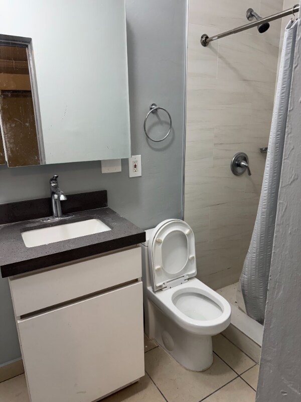 3045 SW 1st St unit 4, Miami, FL 33135 - photo 4