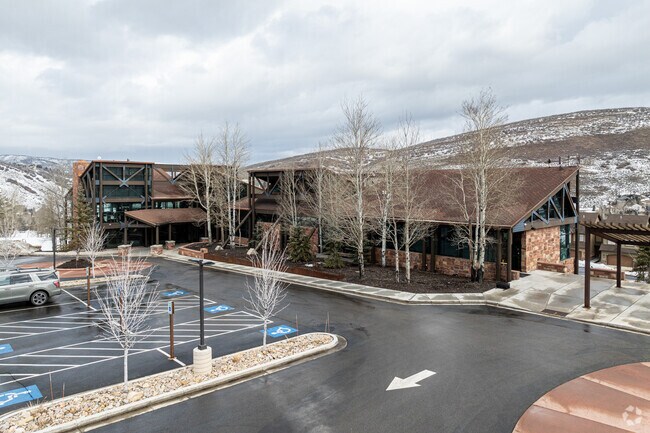 Summit Park offers easy access to Jeremy Ranch County Club.