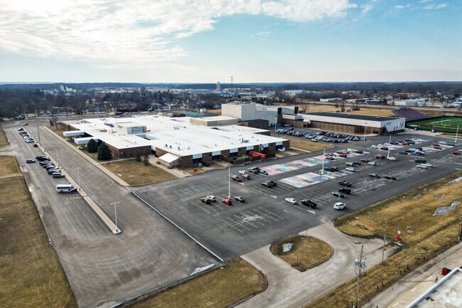 Huntington North High School - 4