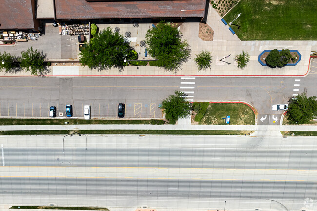 Syracuse Jr. High has a safe drop off pick up area for its students.