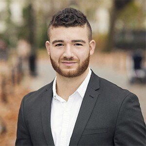 Agent Photo