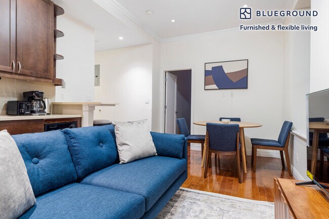 488 7th Ave unit FL3-ID2168, New York, NY 10018 - photo 2