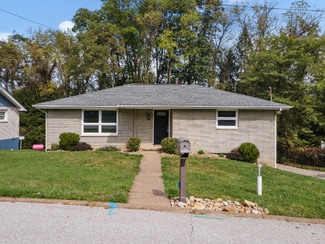 51235 Burrwood Dr, Saint Clairsville, OH 43950