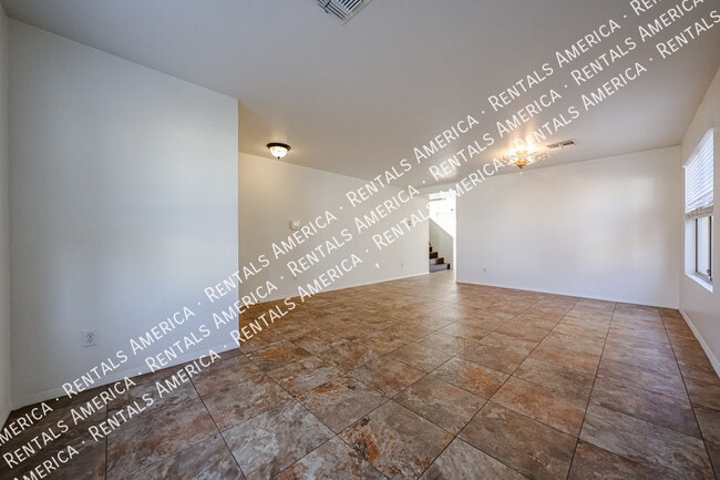 6175 S Sharon Ct, Chandler, AZ 85249 - photo 5