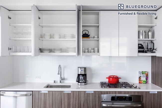 8 10th St unit FL15-ID353, San Francisco, CA 94103 - photo 5