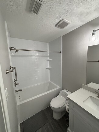 55 S Camellia Grove Cir Unit 55 S Camellia Grove Cir, Spring, TX 77382