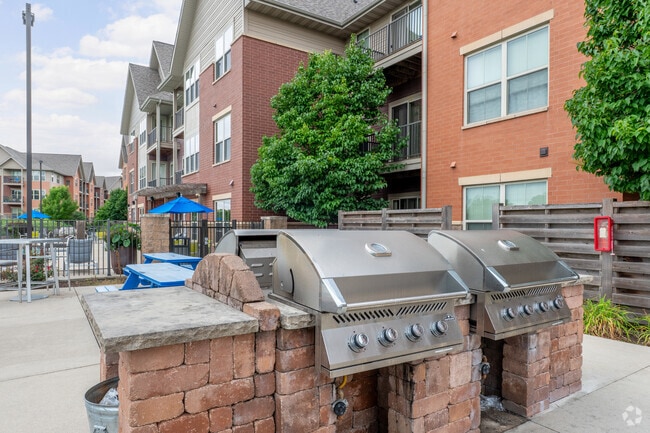 The Vue at Pinnacle Park, Fitchburg, WI 53713 - photo 5