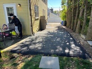 107 Pen Argyl St, Pen Argyl, PA 18072