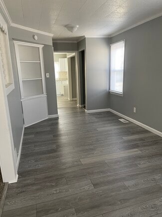 3411 W Mott Ave, Flint, MI 48504