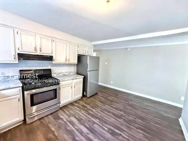 1302 Frisco St, Birmingham, AL 35224 - photo 2