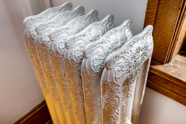 718 E 18th St, Des Moines, IA 50316 - photo 7