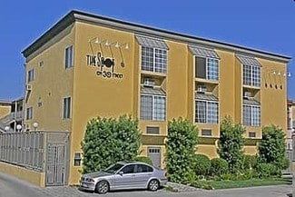 721 W 30th St, Los Angeles, CA 90007