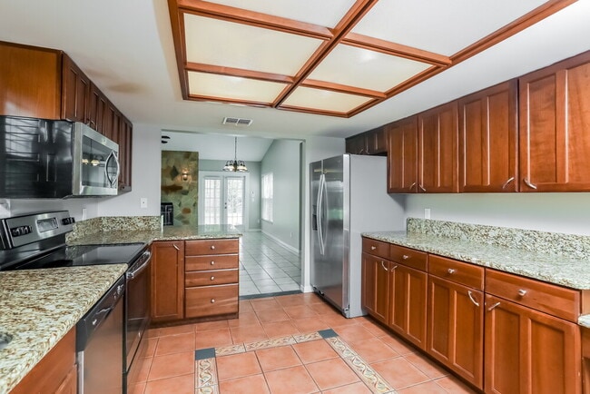 8612 Villa Nova St, Orlando, FL 32817 - photo 6