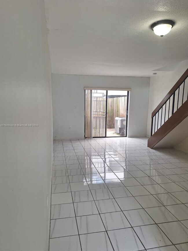 11781 SW 18th St, Miami, FL 33175 - photo 2