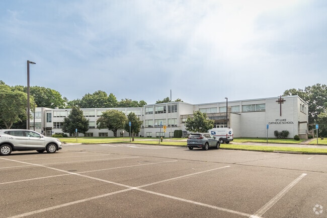 Southington Catholic School is located in CT.