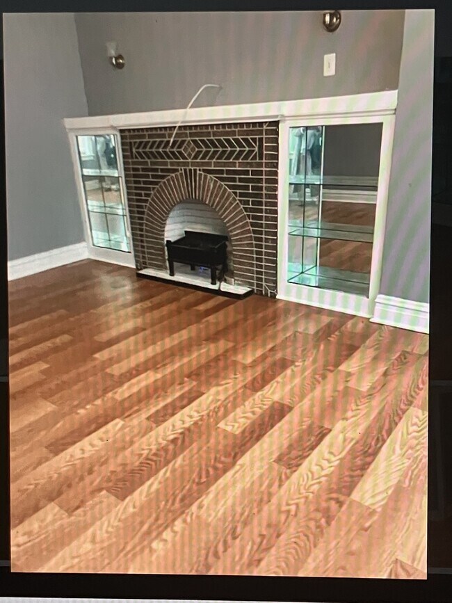 4238 W Grenshaw St, Chicago, IL 60624