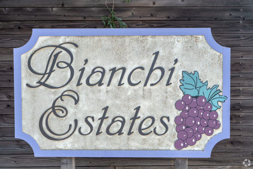 Bianchi Estates offers everything small newly constructed homes to multi-acre lots.