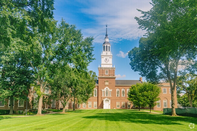 Residents of Lebanon are within a short drive to Dartmouth College.