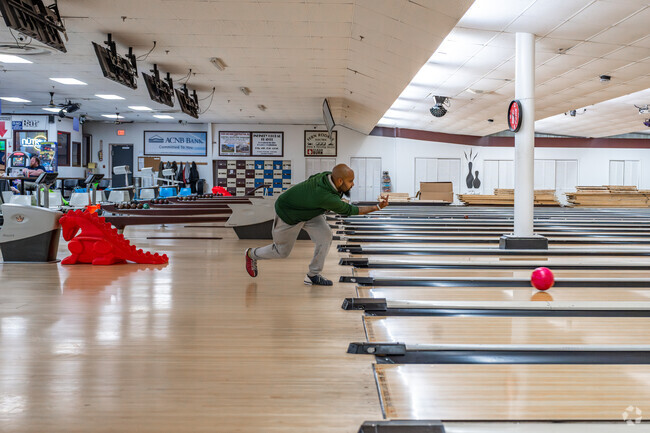 Bowl your day away in Taneytown at Thunderhead Bowl & Grill.