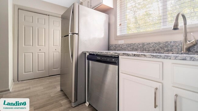 4301 Mill Village Rd unit 4413, Raleigh, NC 27612 - photo 7