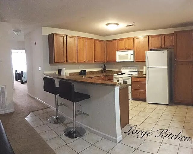 3500 Clover Rd unit 203, Chesapeake, VA 23321 - photo 6