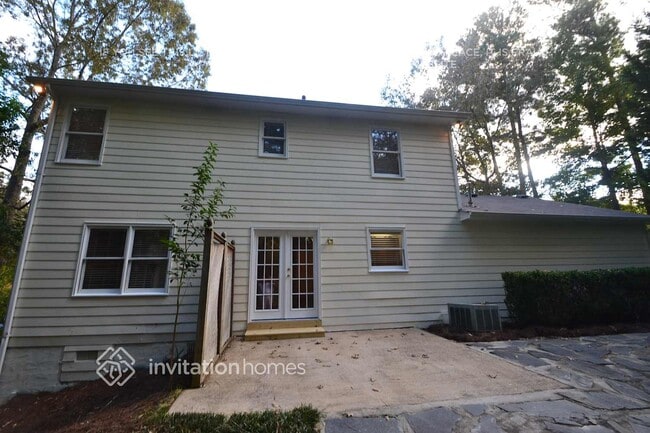 649 Cedar Valley Trace, Lawrenceville, GA 30043 - photo 6