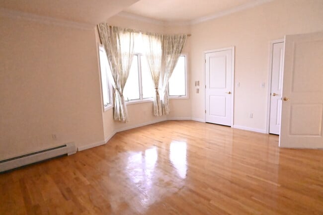 434B 7th St, Palisades Park, NJ 07650 - photo 6