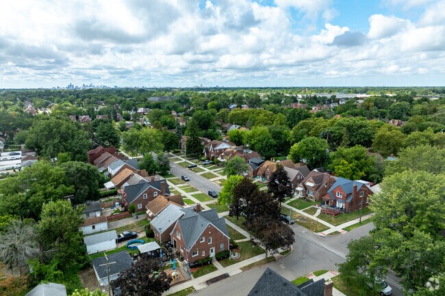 Mature trees shade sidewalks throughout Sherwood.
