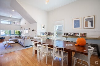 19 Cottage Ave, Richmond, CA 94801