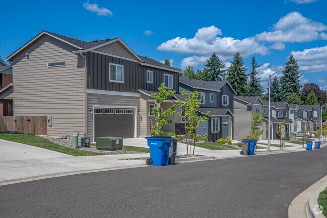 Newly constructed homes are common in the West Minnehaha neighborhood.