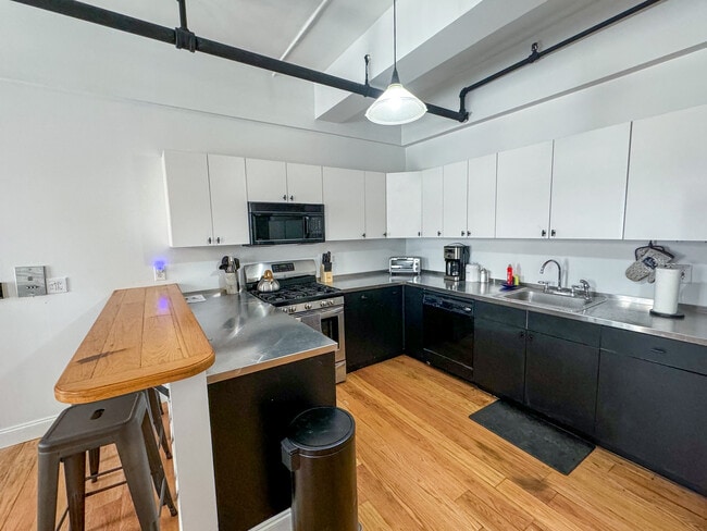 19 Stanhope St unit 2C, Boston, MA 02116 - photo 7