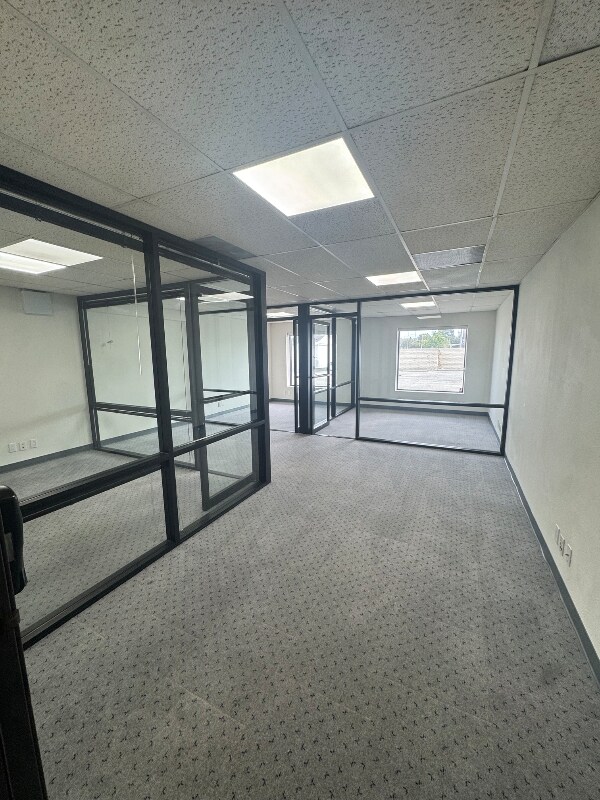 22760 Hawthorne Blvd, Torrance, CA 90505 - photo 2