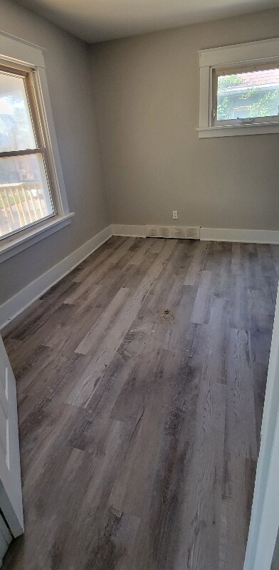 1790 Welch Ave unit Upper, Niagara Falls, NY 14303 - photo 5