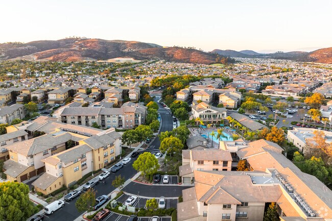 There are several options of home types in 4S Ranch.