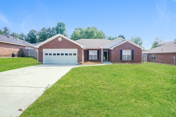 687 Monroe St, Grovetown, GA 30813 - photo 1