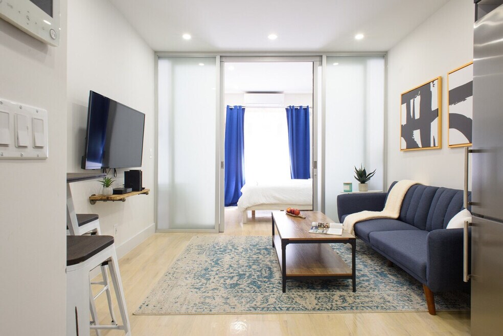 315 E 78th St unit ID1021850P, New York, NY 10075 - photo 1