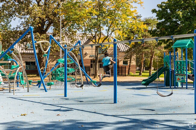Kids can play the day away at the neighborhood's parks.