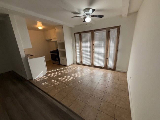 21809 Lanark St unit 17, Canoga Park, CA 91304 - photo 4