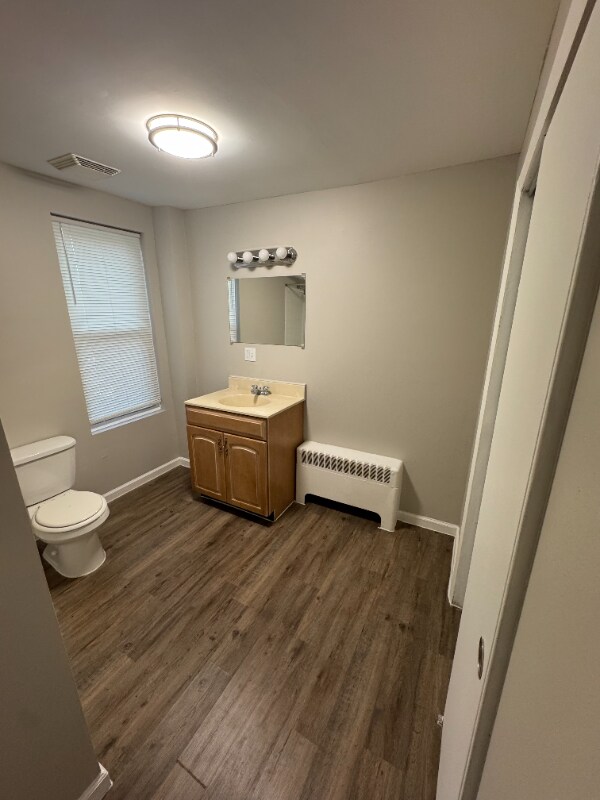 346 Massasoit St, Essington, PA 19029 - photo 7