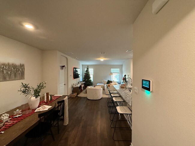 1726 Rocky Rise, San Antonio, TX 78245 - photo 7